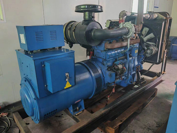 固原100kW柴油发电机组使用多级机油有哪些优缺点？